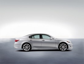 Lorinser tunes the Lexus flagship LS460