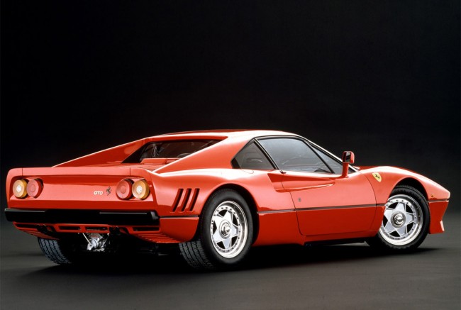 Top 10 Supercars from the 1980s