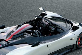 Pagani Zonda Cinque Roadster - 678 hp, limited to 5 units