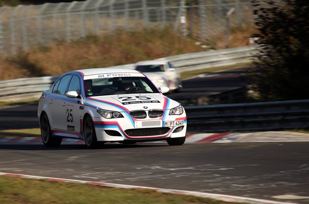 BMW celebrates 25 years of M5 with a one-off M5 CSL