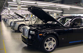 Video: Ultimate Factories shows us how the luxury Rolls-Royce Phantom is assembled