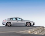 2010 Porsche Panamera Turbo 4 155x125 2011 BMW M5