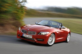 2011 BMW Z4 sDrive35is unveiled ahead of Detroit Auto Show