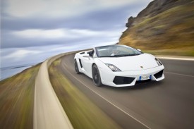 London plays host to supercar parade