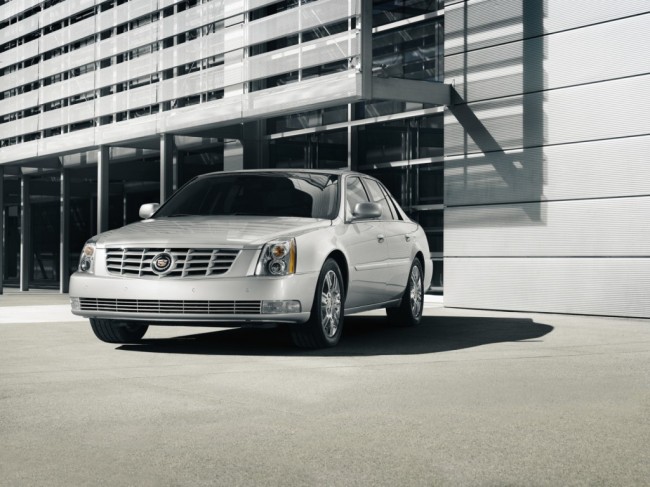 GM to develop crash-proof Cadillac