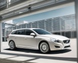 Volvo S60 6 155x125 Volvo sets its eyes at the premium segment, wants to be the BMW of Sweden