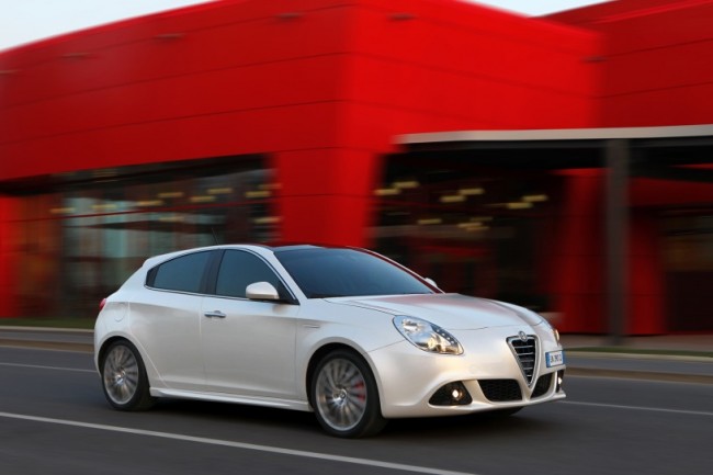 2010 Paris Motor Show: 2011 Alfa Romeo Giulietta gets change of heart. Provided new engines